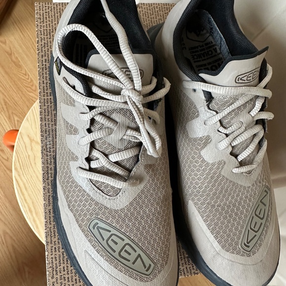 Keen Men’s Walking Shoes WK400 – Size 7 (EU 39.5 / 25 cm / UK 6) – Like New - Picture 6 of 7